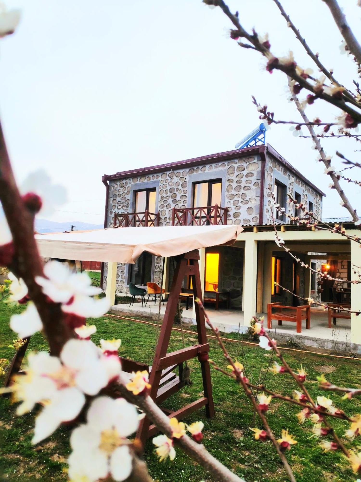 Old Tatev Guesthouse Eksteriør billede